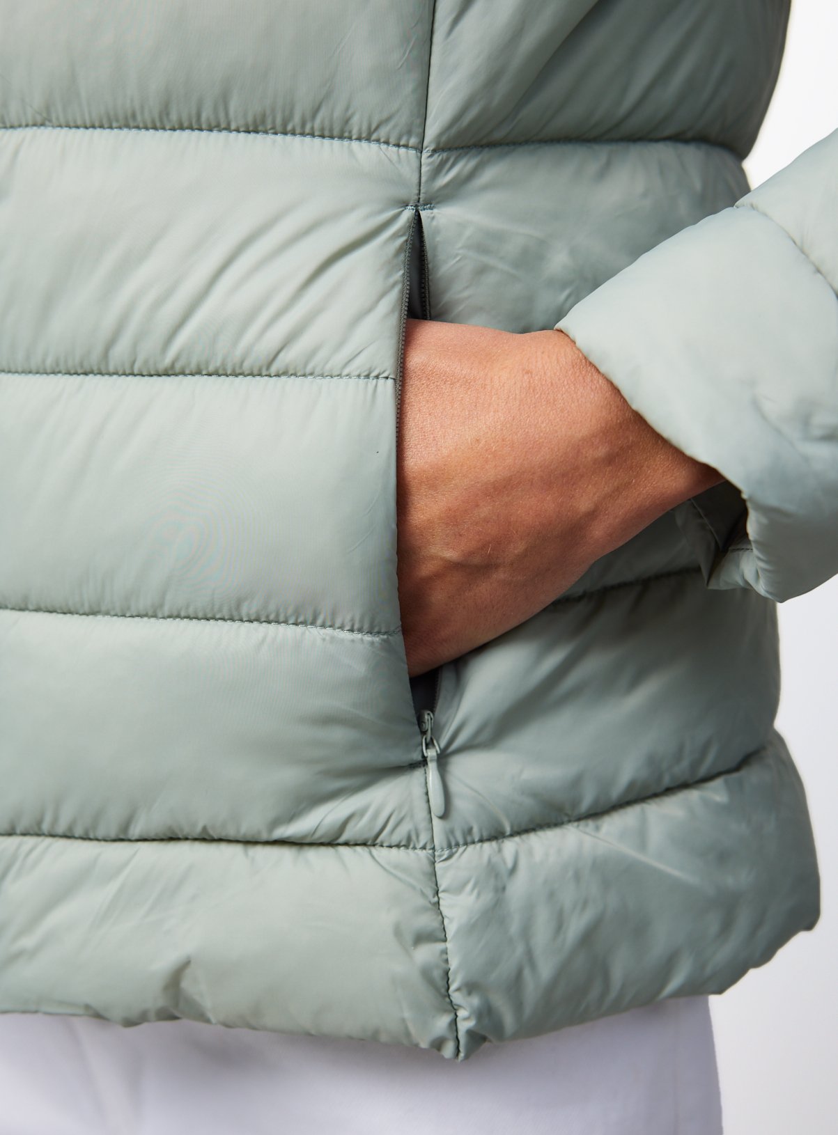 Green Padded Funnel Neckline Puffer Jacket M - Image 3 thumbnail